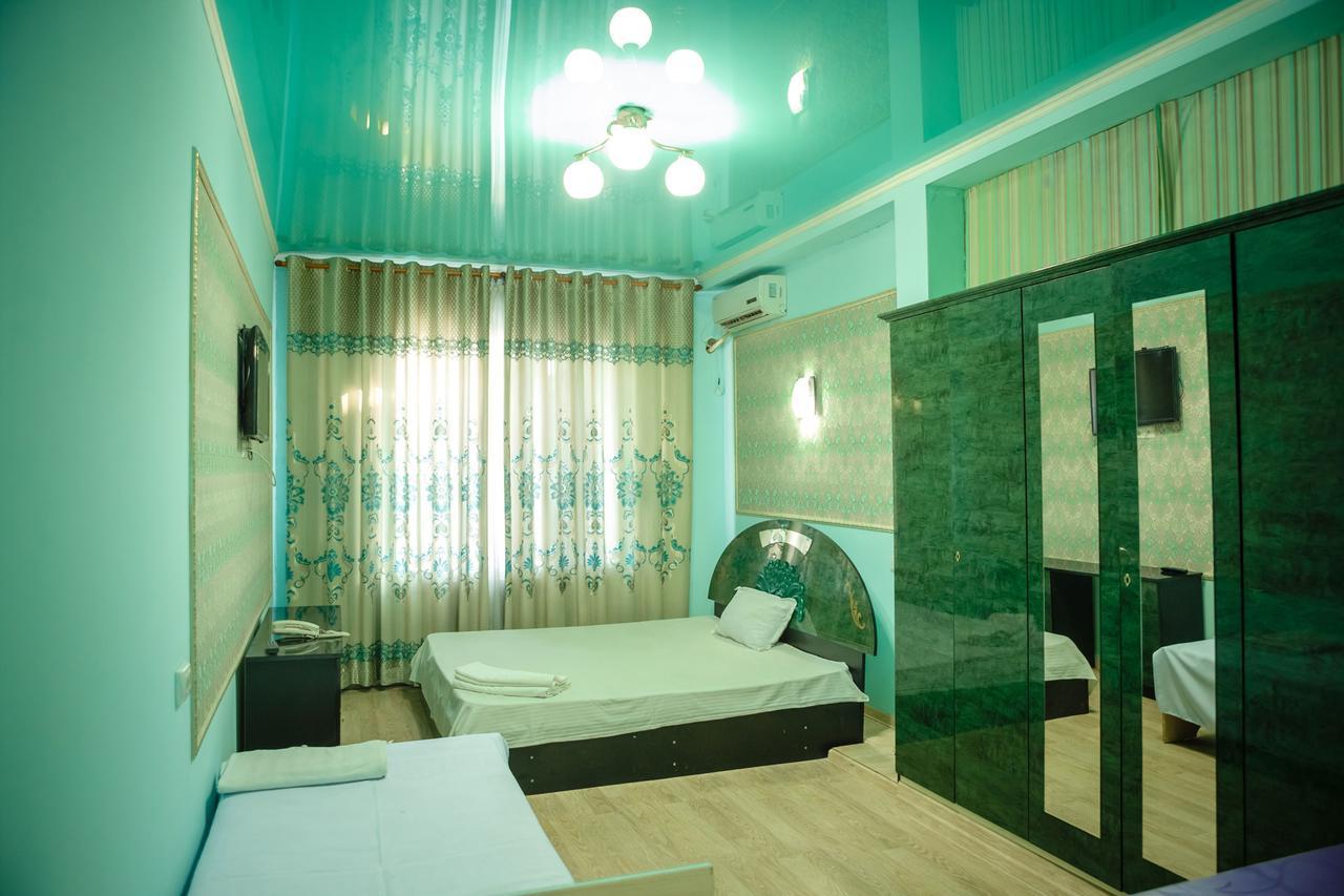 Hotel Prestizh タラズ エクステリア 写真